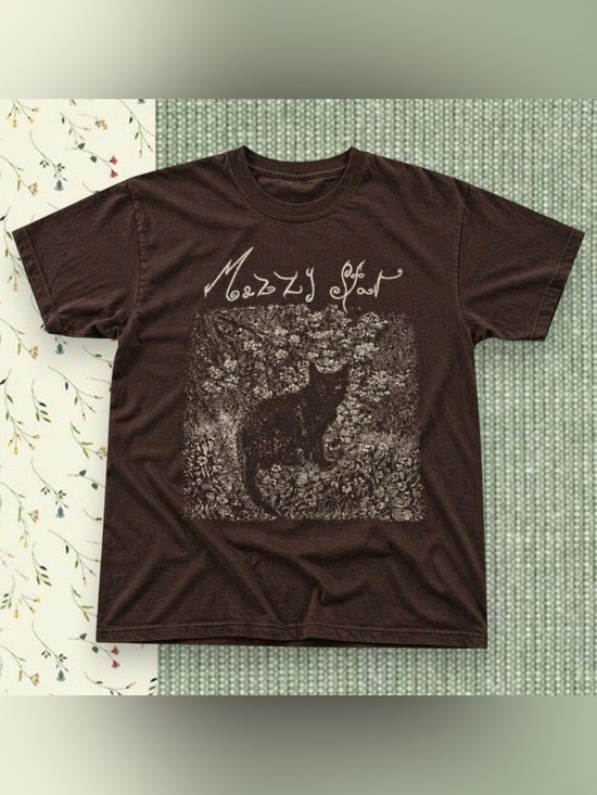 Gildan Tops - Gildan Mazzy Star Cat Graphic T-Shirt Style Vintage For Unisex